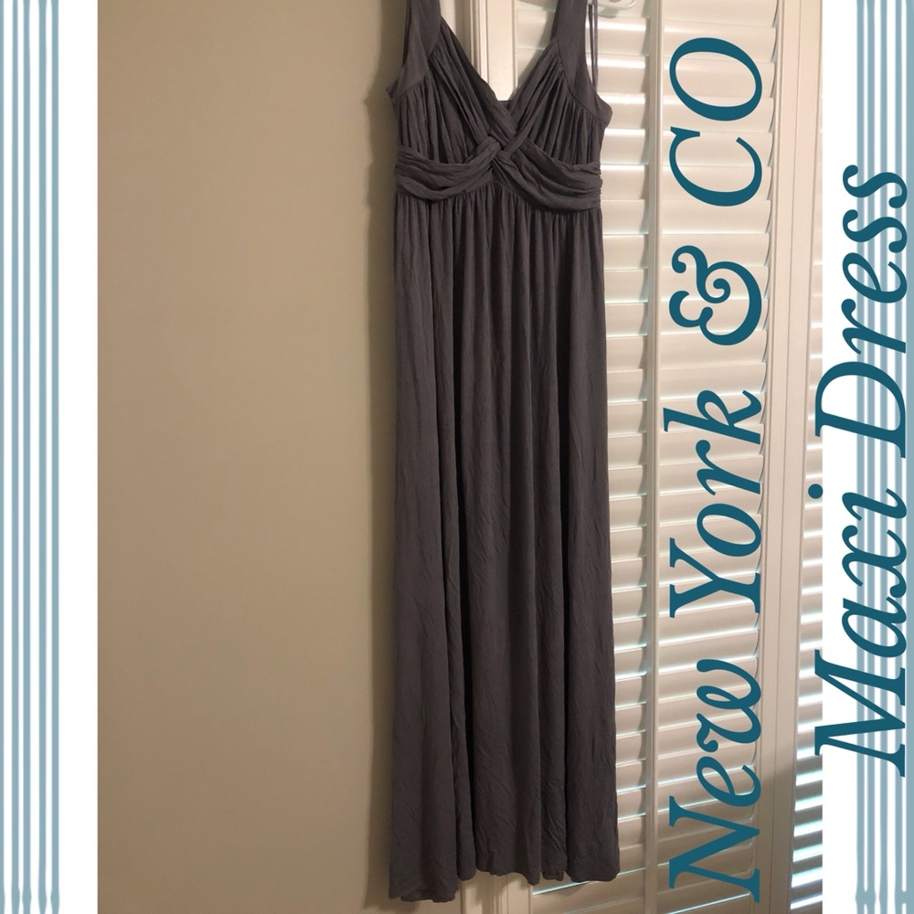 NY&CO Gray Maxi Dress